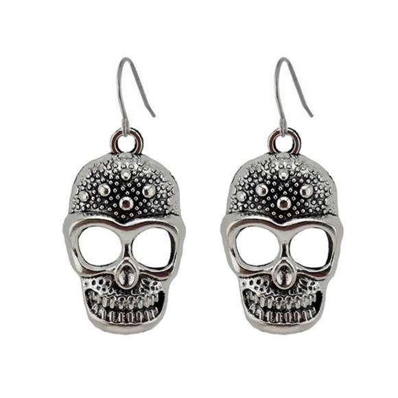 Any 2/$20! Antiqued Silver Sugar Skull Earrings - Picture 3 of 8